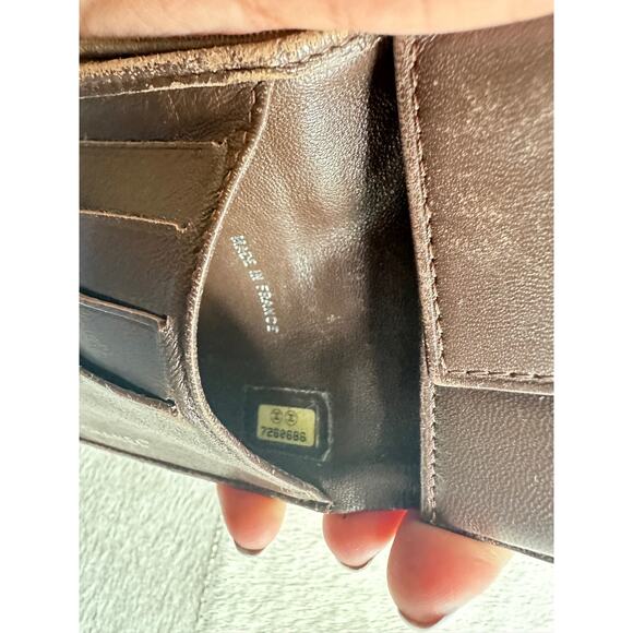 Chanel Vintage Bifold Wallet - Picture 8 of 11